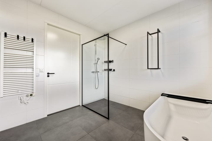 Photo 33 of Laantje van Calis 2