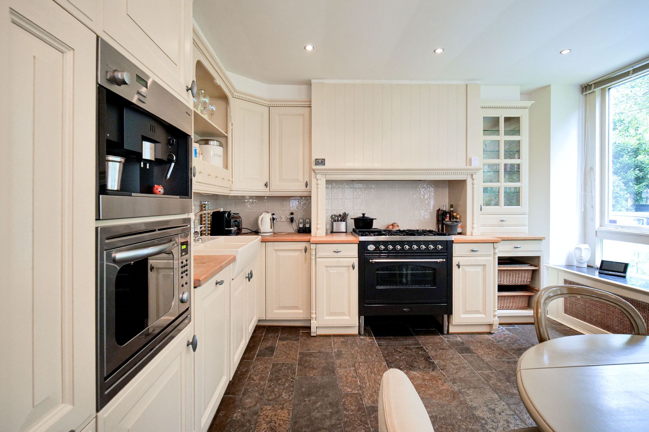 Photo 12 of Curaçaolaan 26