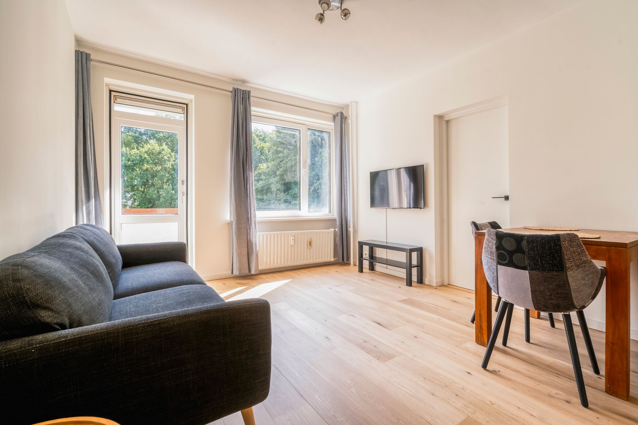 Van Nijenrodeweg, 557, Amsterdam, 1082HS, Noord-Holland, Nederland 557