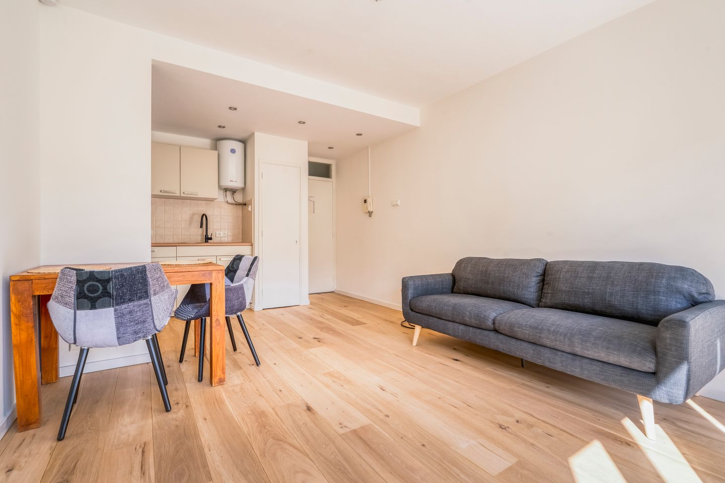 Foto 4 van Van Nijenrodeweg 557