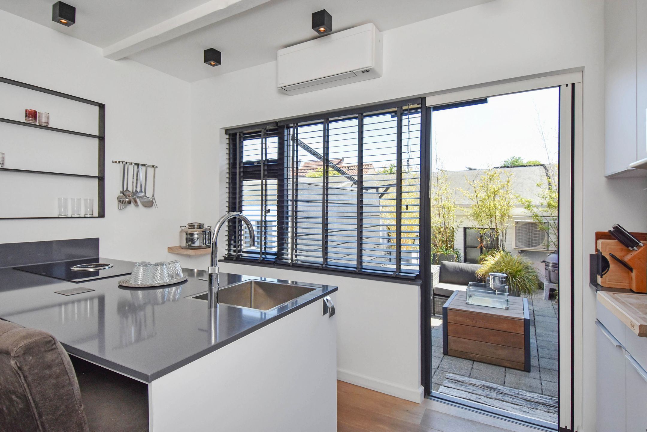 Foto 3 van Molstraat 23