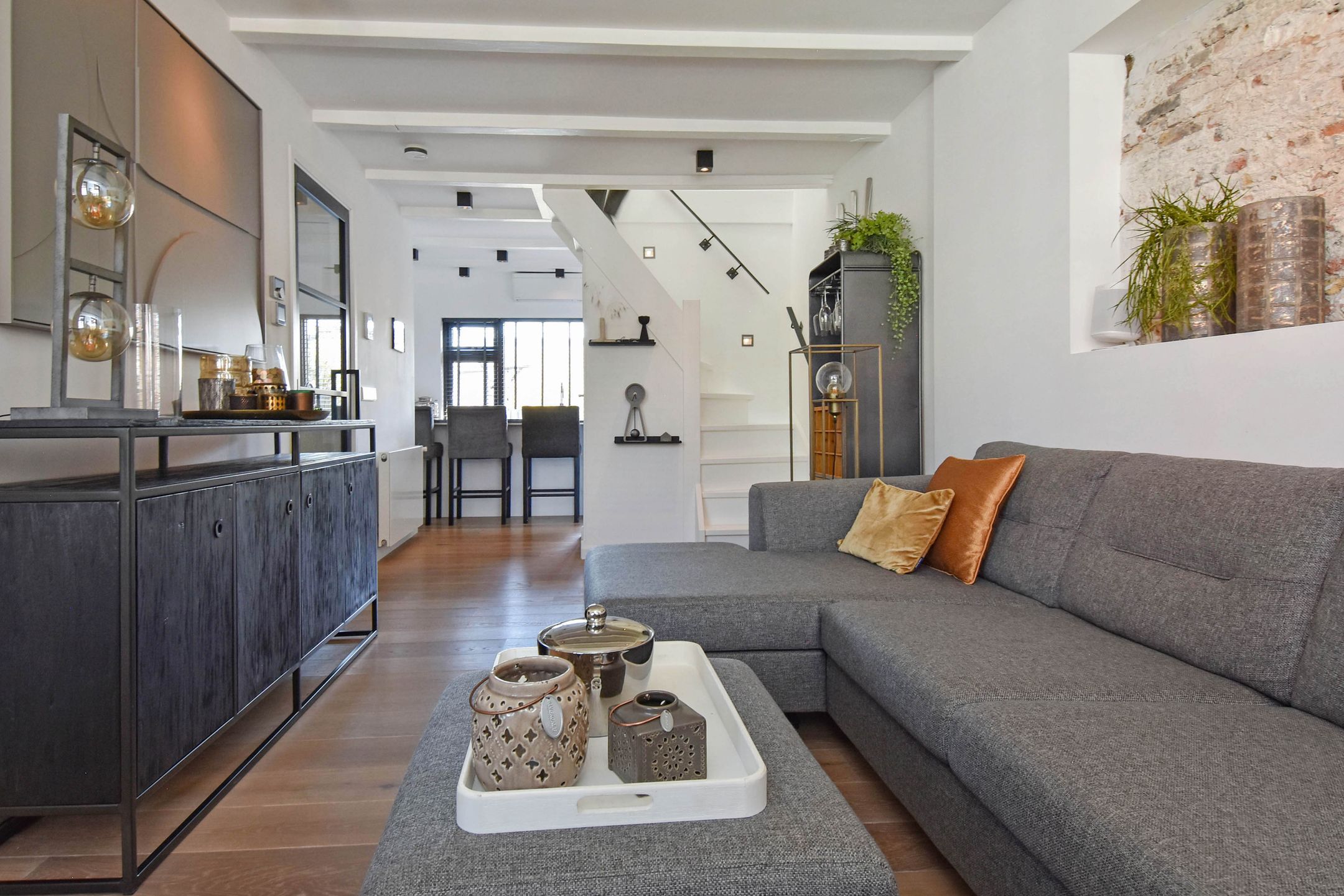 Foto 15 van Molstraat 23