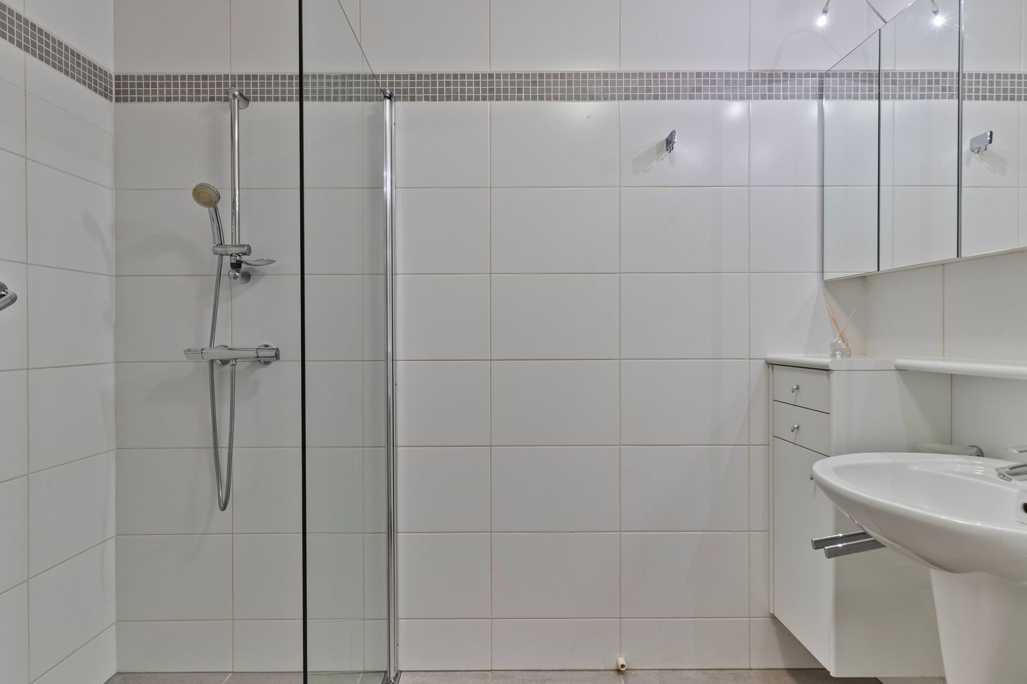 Foto 20 van Fop van Drielstraat 1