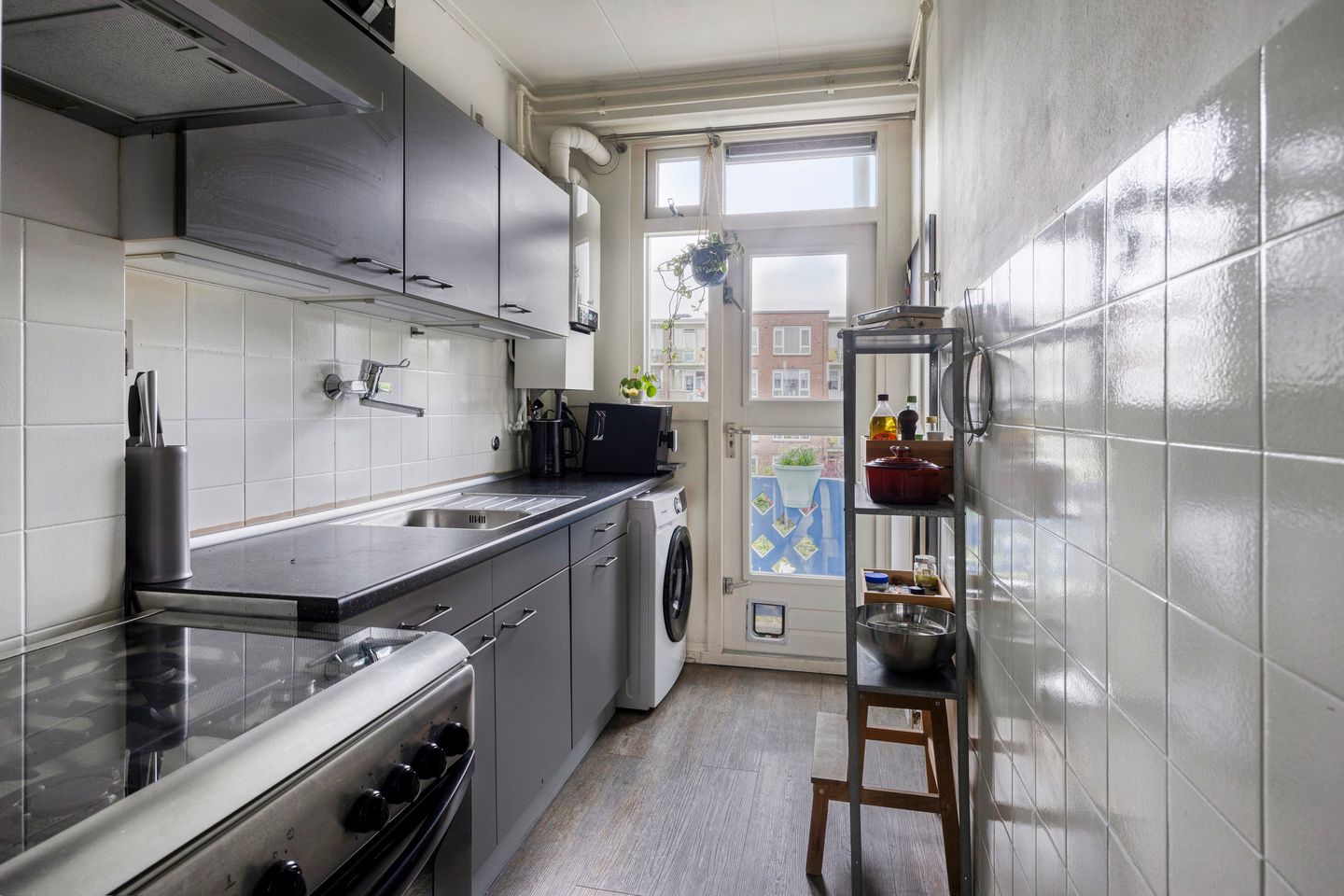 Foto 4 van Burgemeester Bloemersweg 42-3