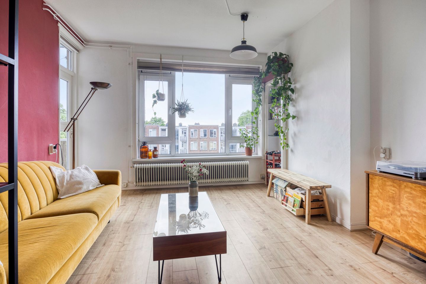 Foto 14 van Burgemeester Bloemersweg 42-3