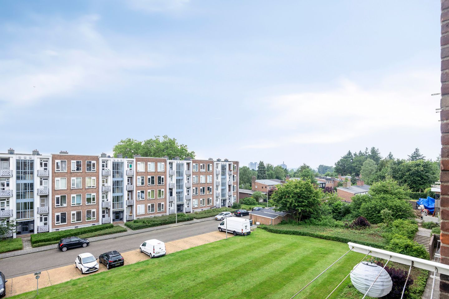 Foto 20 van Burgemeester Bloemersweg 42-3