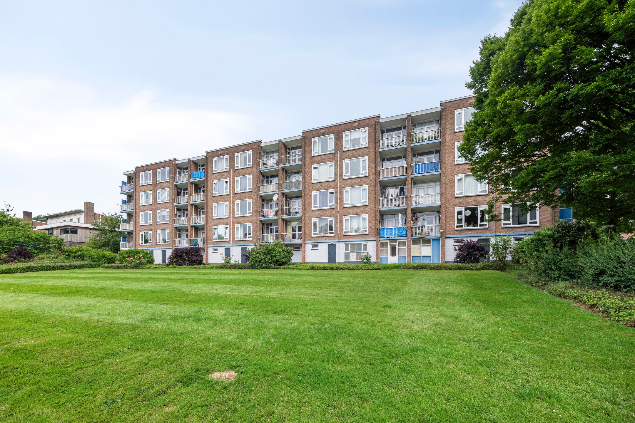 Foto 33 van Burgemeester Bloemersweg 42-3