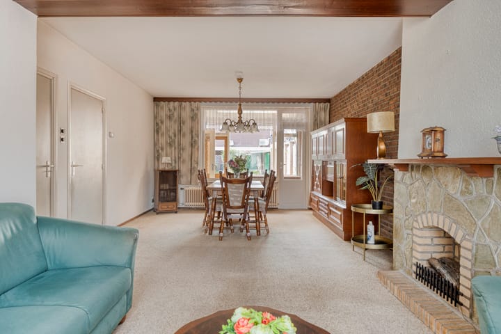 Photo 2 of Heistraat 60