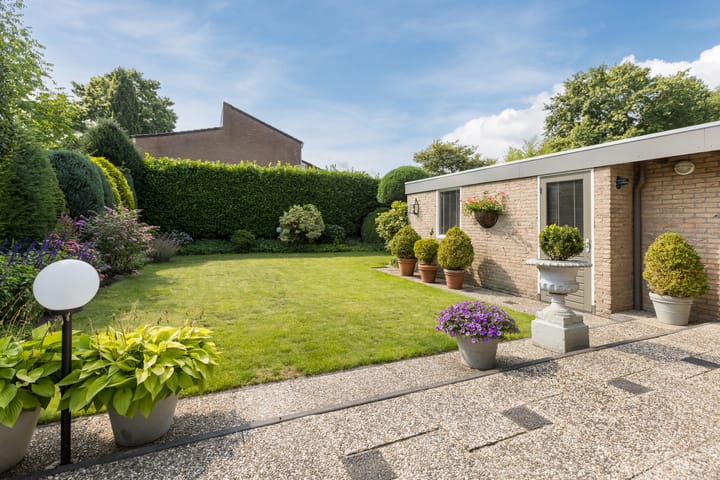 Foto 23 van Kamperfoelielaan 65