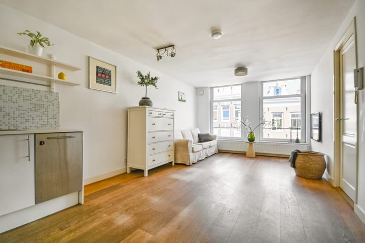 Foto 9 van Jacob van Lennepstraat 73-3V