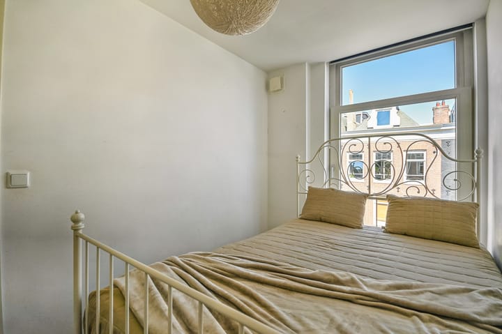 Foto 15 van Jacob van Lennepstraat 73-3V