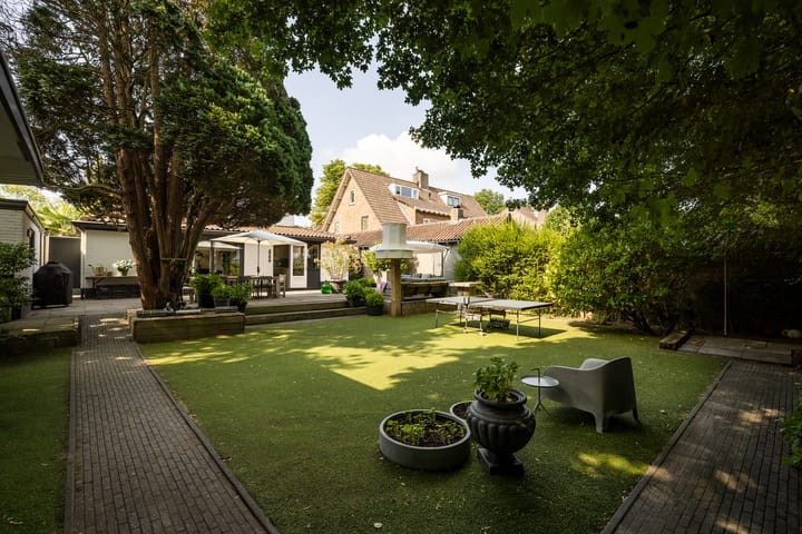 Photo 3 of Prof. Asserlaan 4