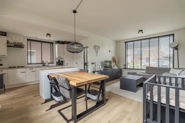 Photo 13 of Pastoor Bielarsstraat 11