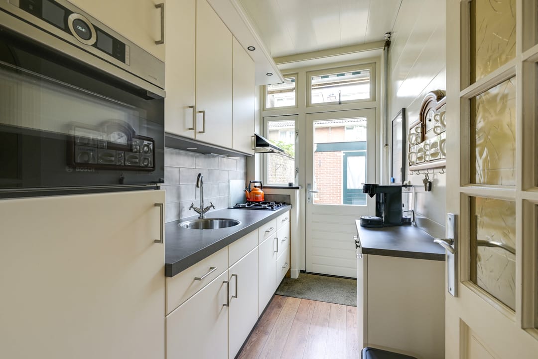 Foto 7 van Constant Erzeijstraat 5