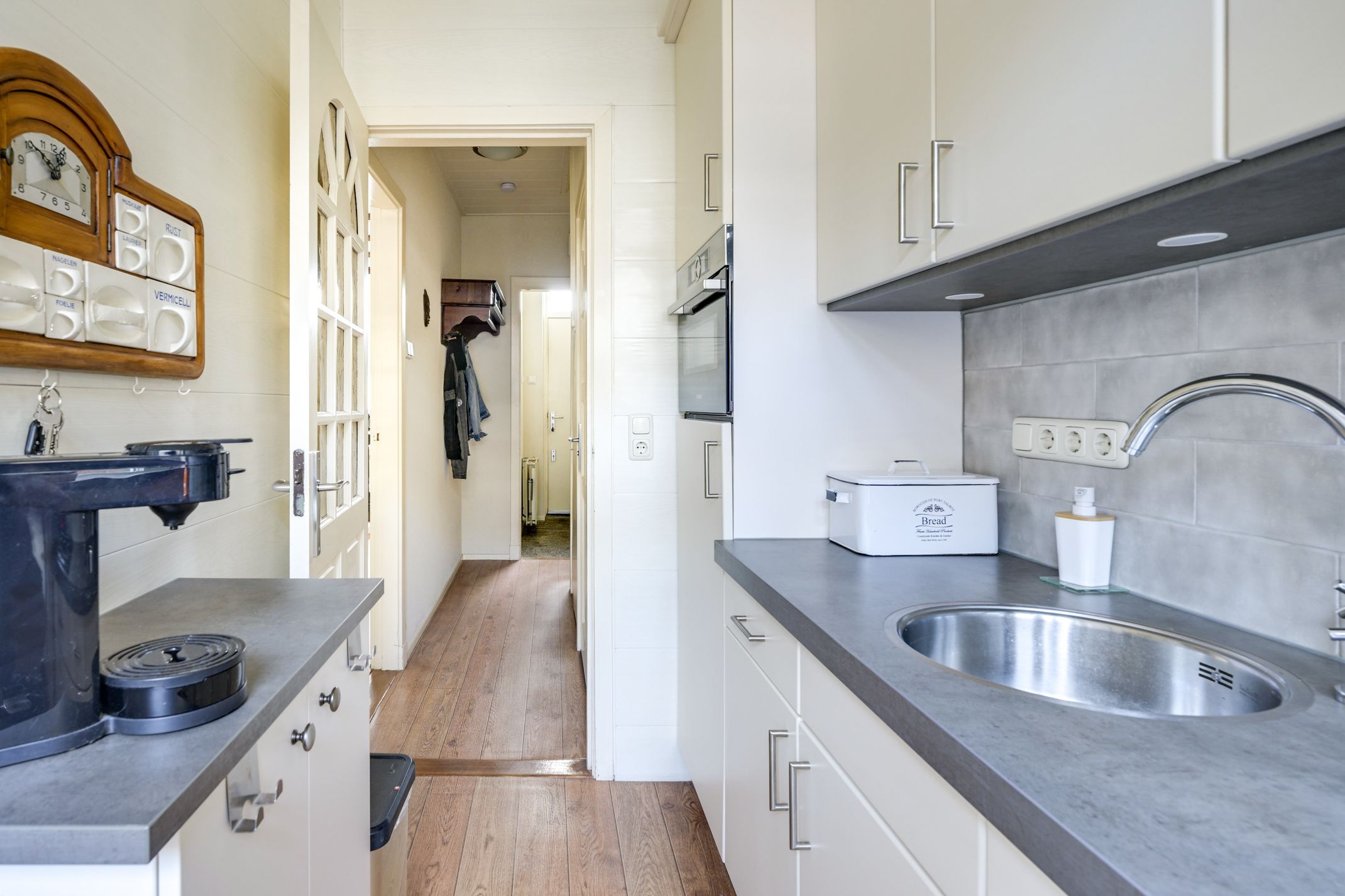 Foto 9 van Constant Erzeijstraat 5