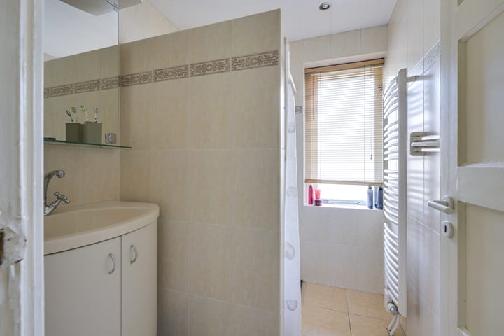 Foto 30 van Constant Erzeijstraat 5