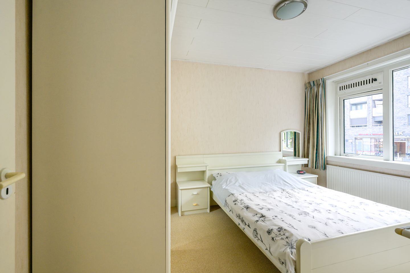 Foto 35 van Constant Erzeijstraat 5