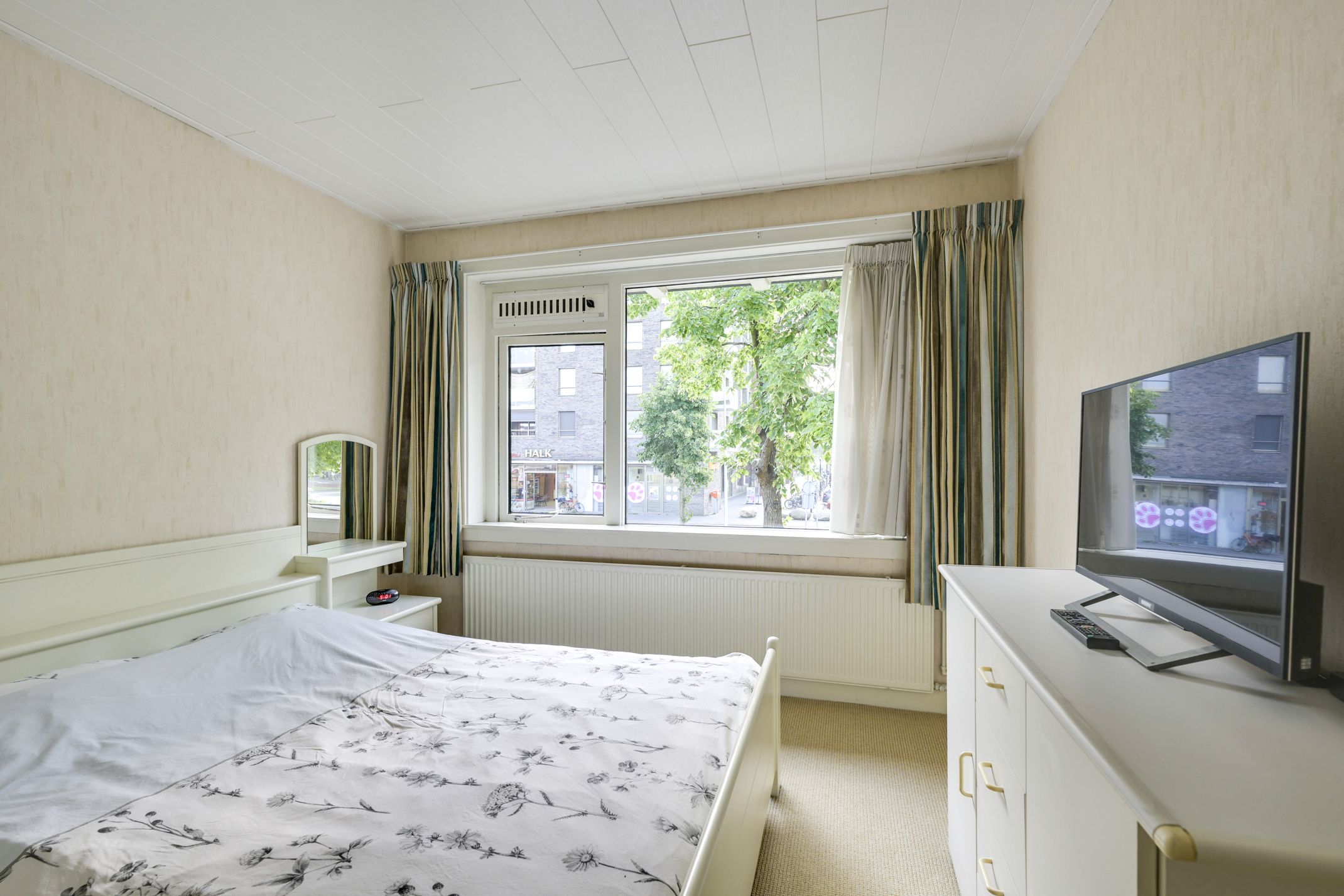 Foto 36 van Constant Erzeijstraat 5