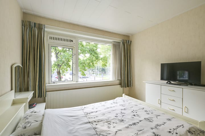 Foto 37 van Constant Erzeijstraat 5