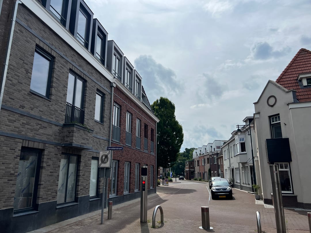 Photo 2 of Wheme 1-J