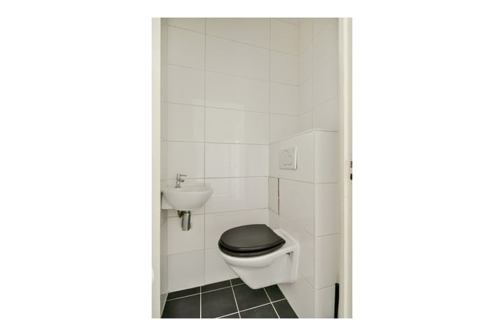 Photo 21 of Zuid-Hollandstraat 104-3