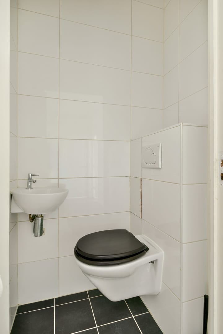 Photo 22 of Zuid-Hollandstraat 104-3