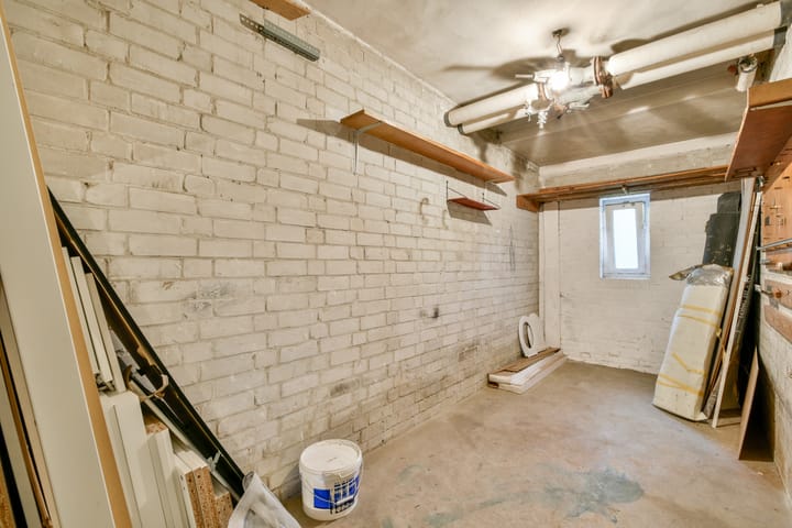 Photo 23 of Zuid-Hollandstraat 104-3