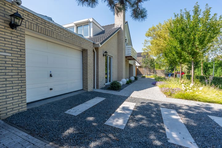 Foto 59 van Heinz Rühmannstraat 1