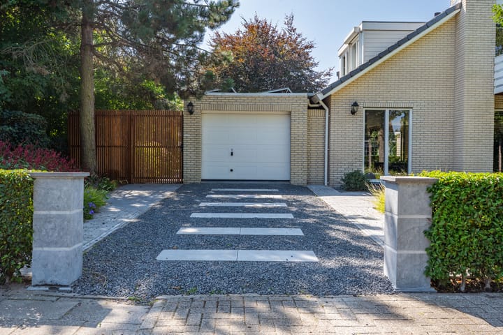 Foto 60 van Heinz Rühmannstraat 1