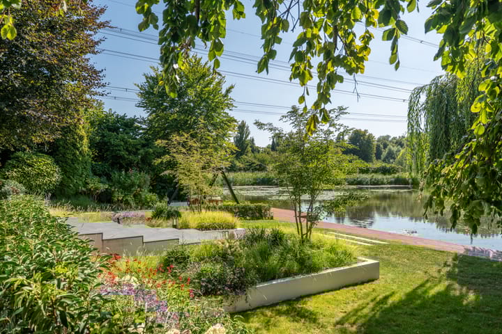 Foto 74 van Heinz Rühmannstraat 1