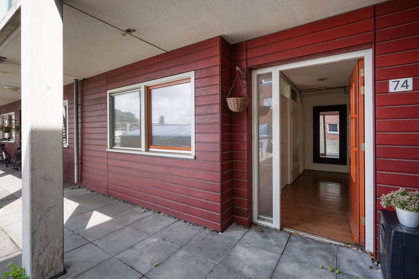 Foto 20 van Vriezenveenstraat 74