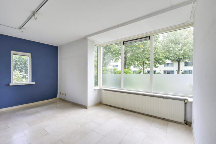 Foto 8 van Aartsbisschop Romerostraat 592