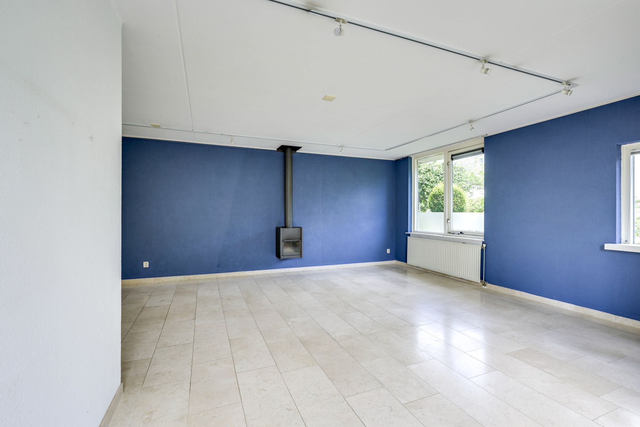 Foto 9 van Aartsbisschop Romerostraat 592