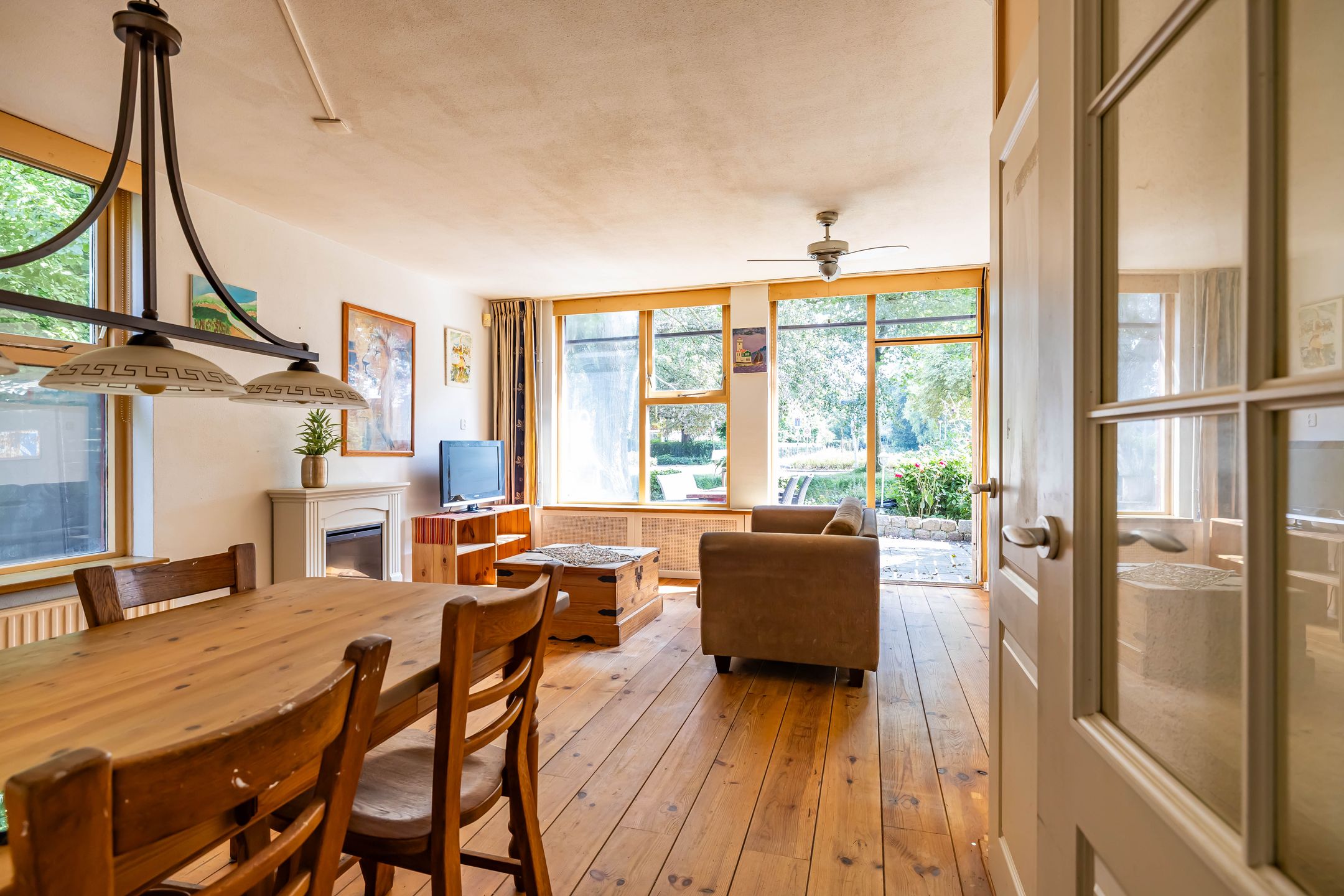 Photo 6 of Edzemaheerd 38