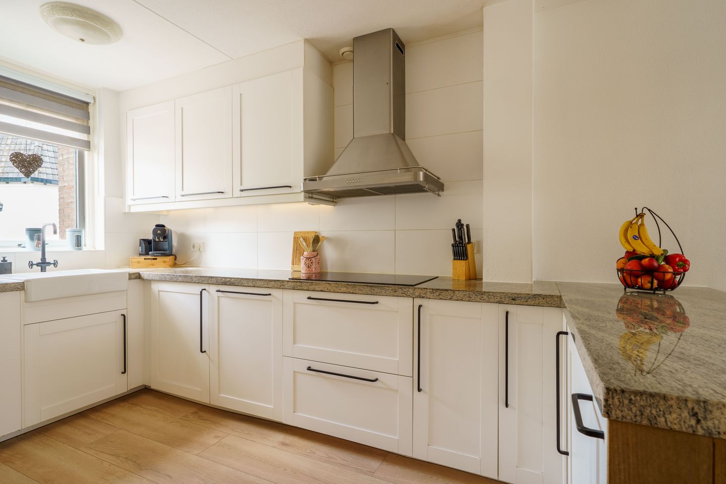 Foto 10 van Burgemeester Bletzstraat 1-D