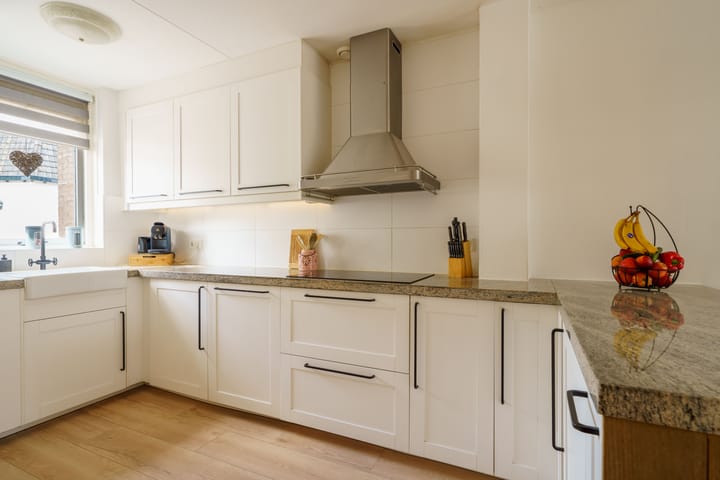 Foto 10 van Burgemeester Bletzstraat 1-D