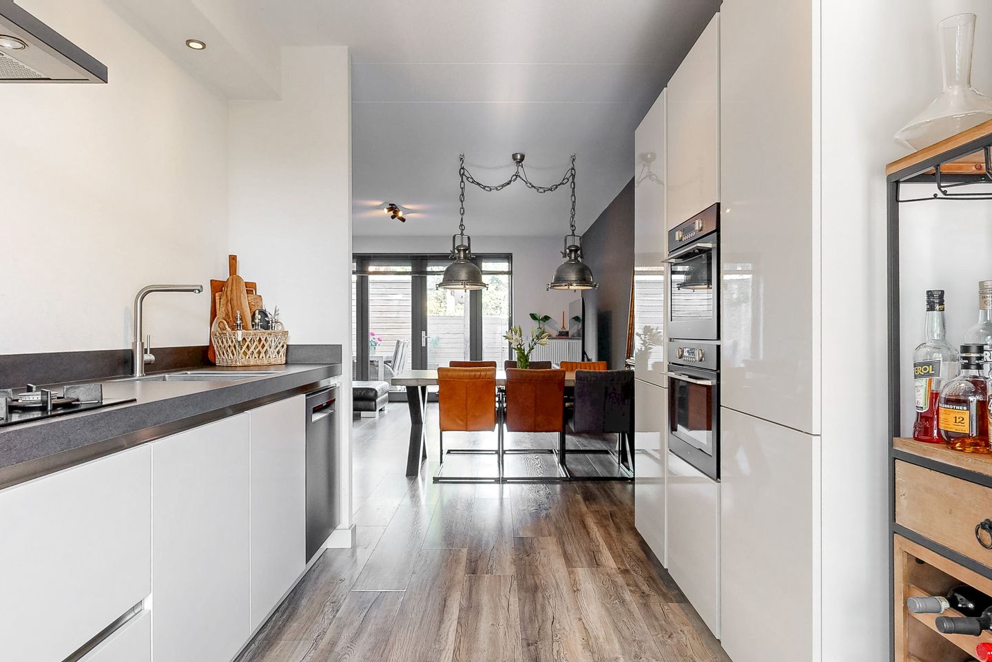 Foto 10 van Prinses Catharina Amalialaan 49