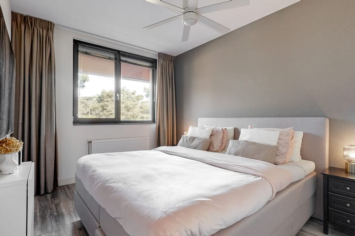 Photo 13 of Prinses Catharina Amalialaan 49