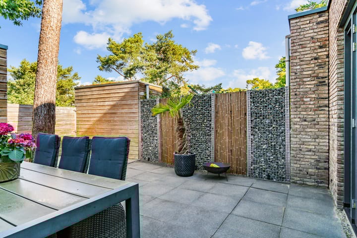 Photo 24 of Prinses Catharina Amalialaan 49