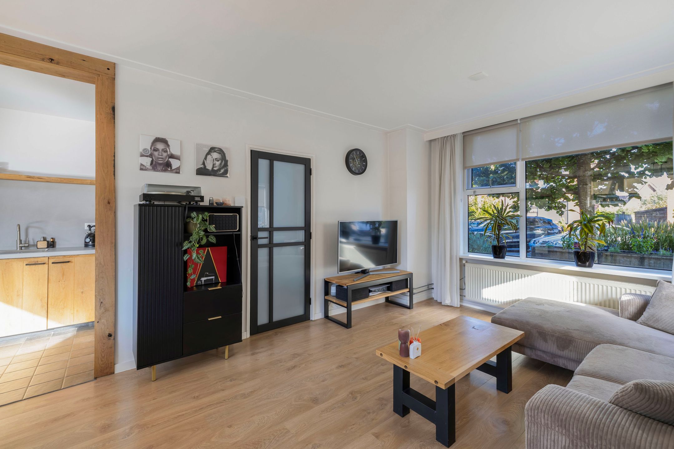 Foto 12 van Burg G H Mulierstraat 24