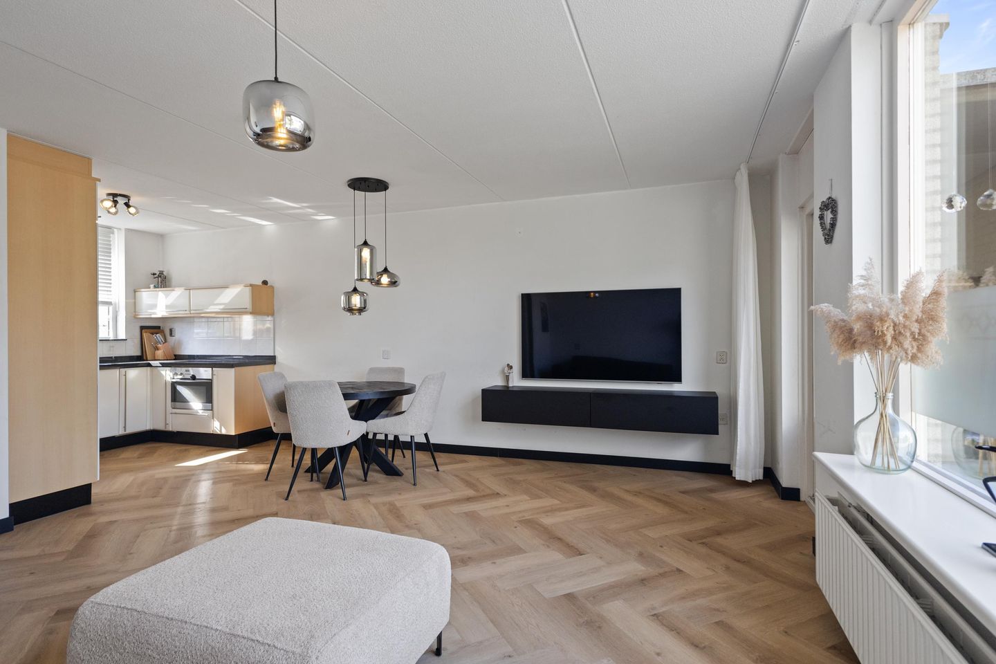 Foto 10 van Kruiszwin 4320