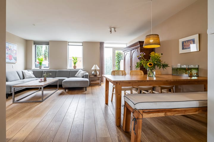 Foto 4 van L.B. Pearsonstraat 34