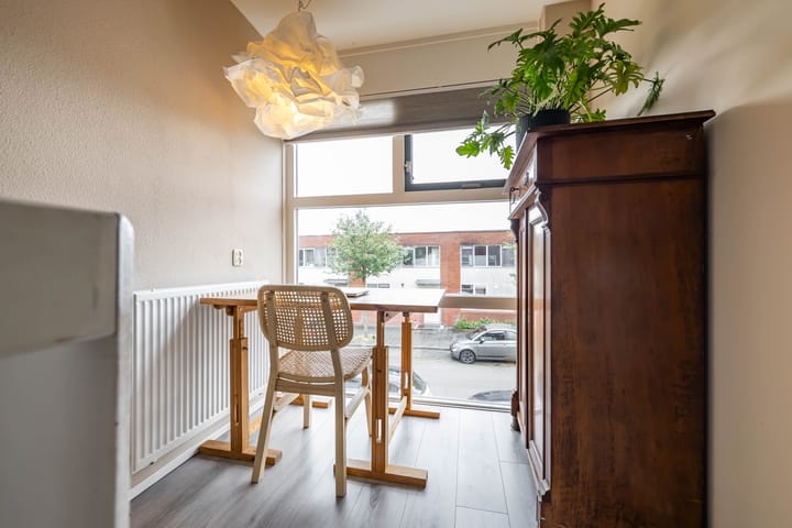 Foto 23 van L.B. Pearsonstraat 34