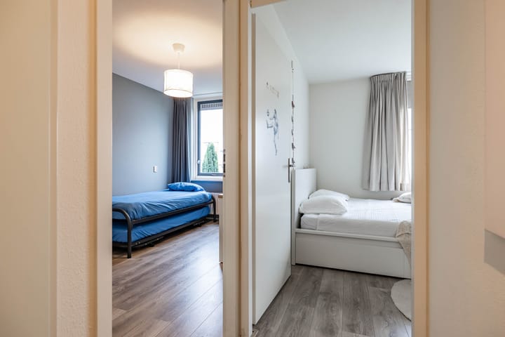 Foto 27 van L.B. Pearsonstraat 34