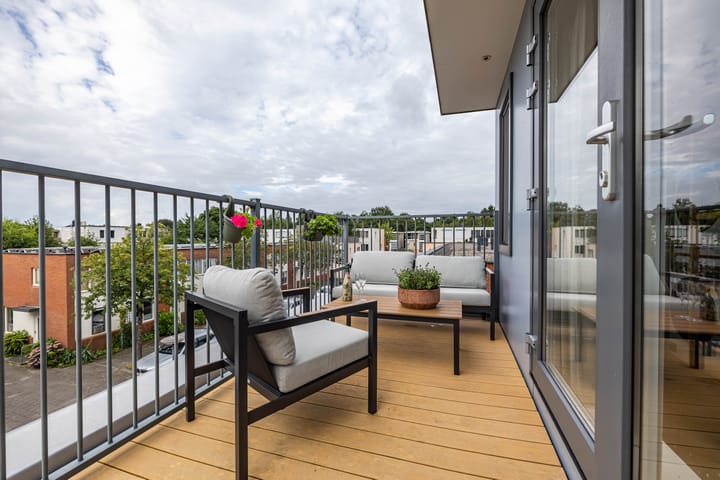 Foto 57 van L.B. Pearsonstraat 34