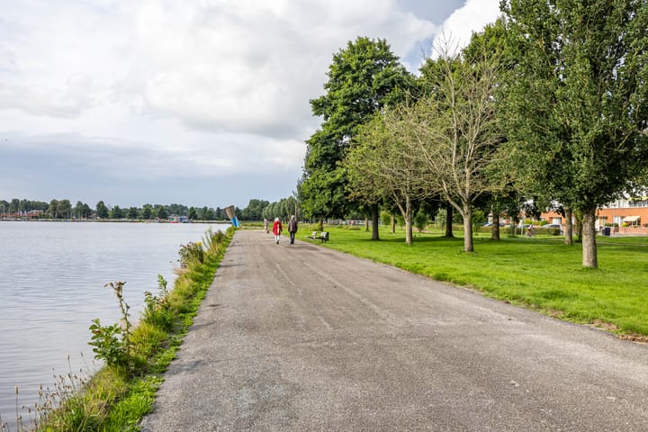 Foto 78 van L.B. Pearsonstraat 34