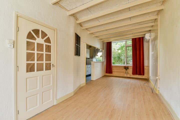 Foto 8 van Graaf van Bloisstraat 95