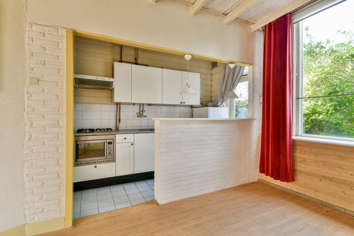 Foto 12 van Graaf van Bloisstraat 95