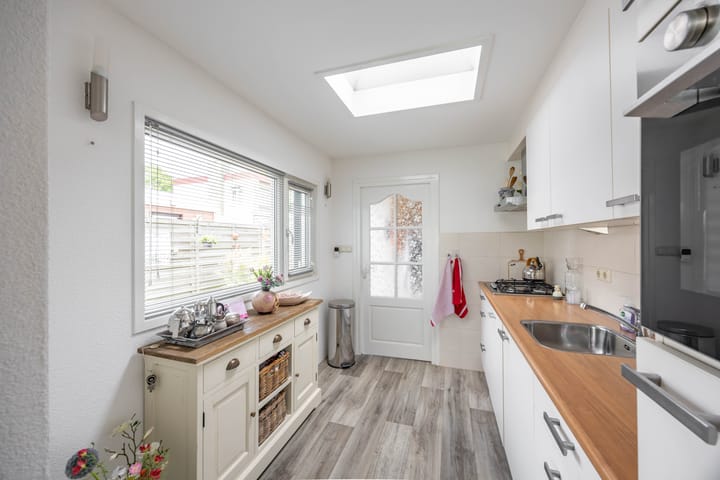 Foto 2 van Bernhardlaan 27