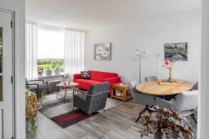 Foto 9 van Bernhardlaan 27